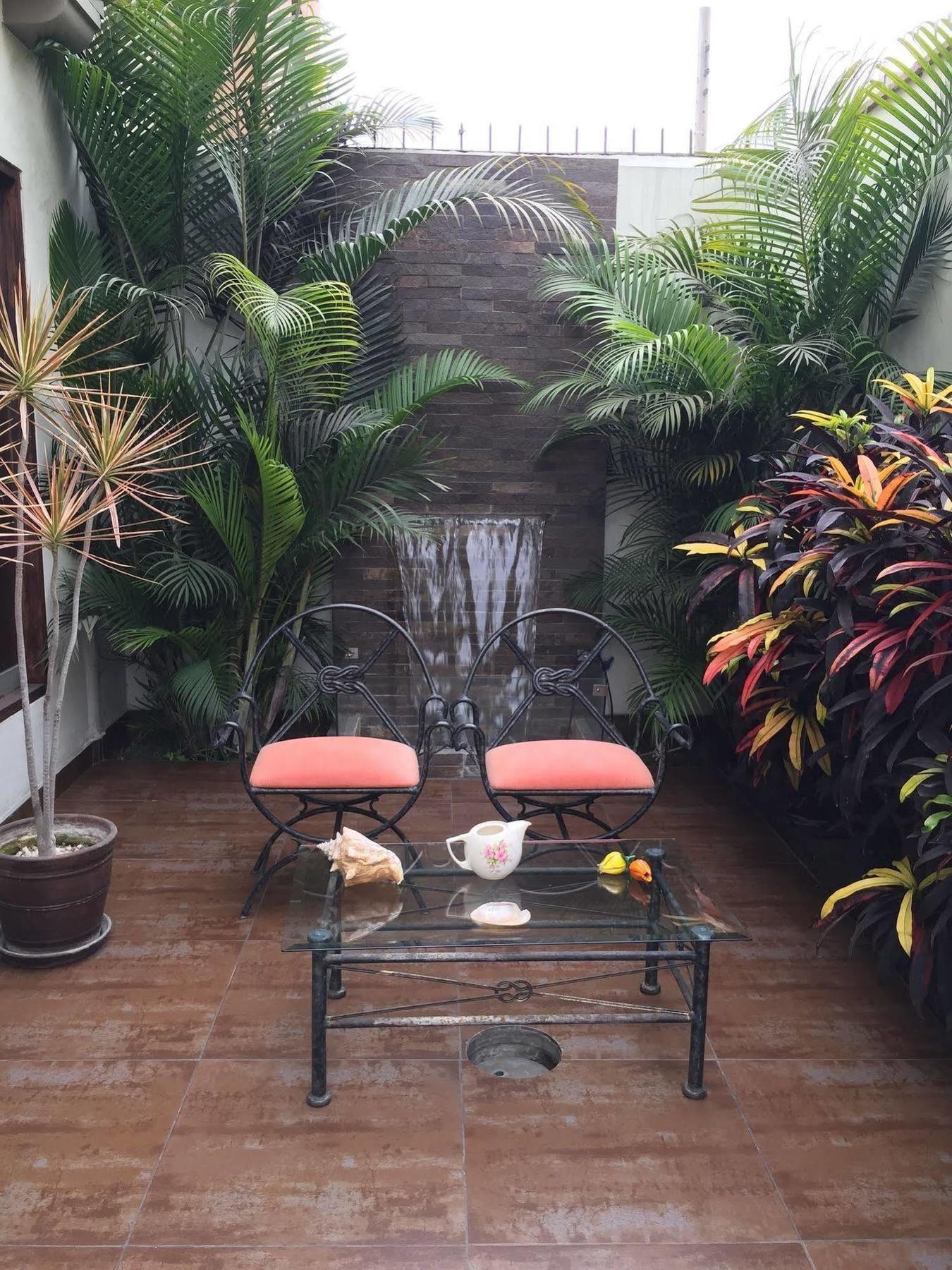 Bed & Breakfast - La Casa De Ceci Lima Extérieur photo