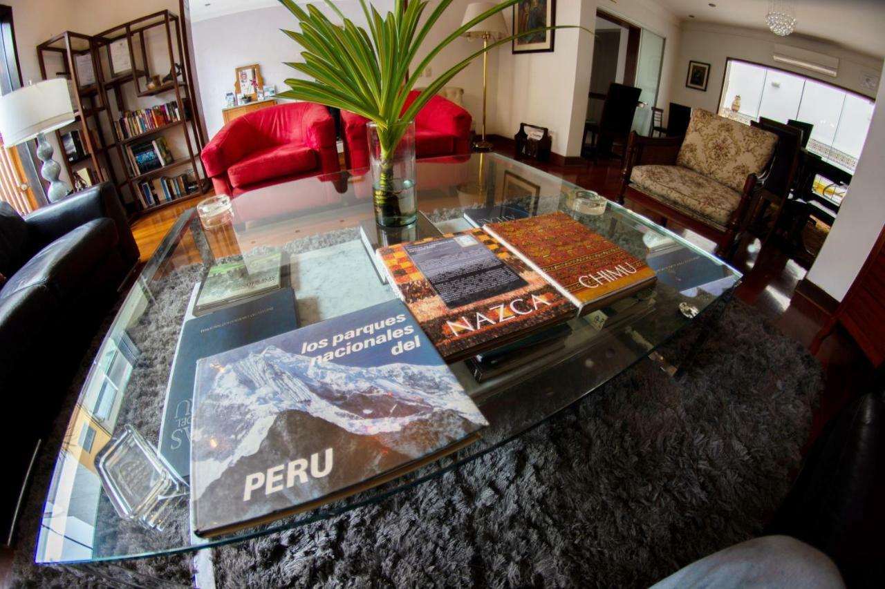 Bed & Breakfast - La Casa De Ceci Lima Extérieur photo